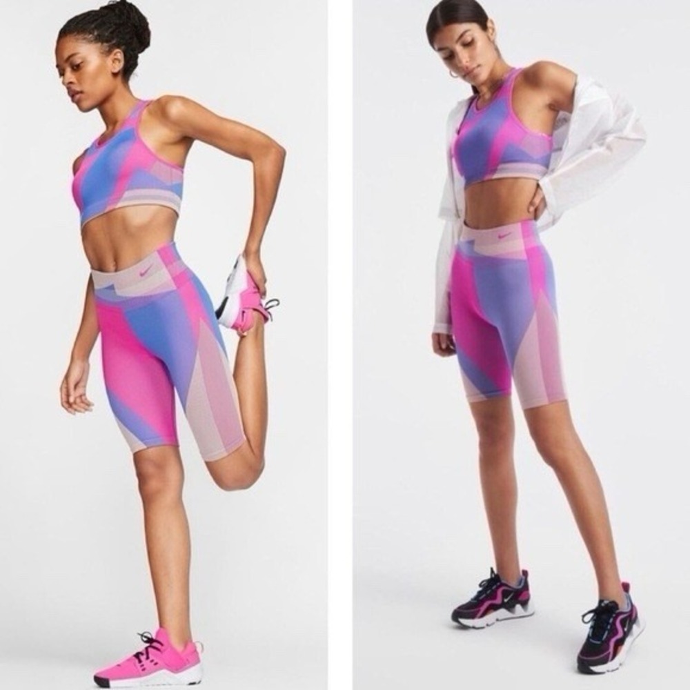 Nike Sculpt Icon Clash Seamless 8" Training Shorts Women's Small Fire Pink NWT
